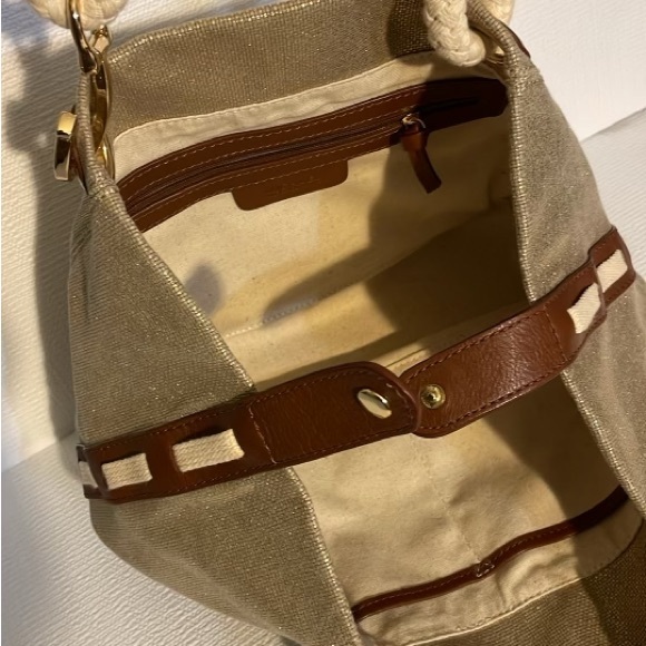 Michael Kors hand/shoulder golden bag - Picture 4 of 10